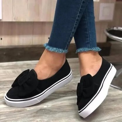 Tênis Femininos com Laço em Flock – Mocassins